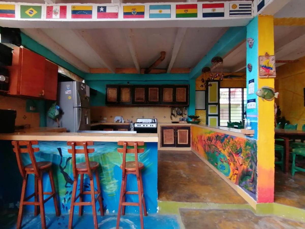 Hostel Villa Mary Taganga Esterno foto