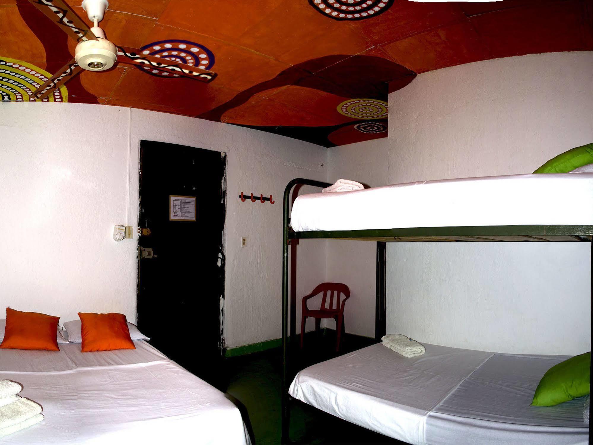 Hostel Villa Mary Taganga Esterno foto