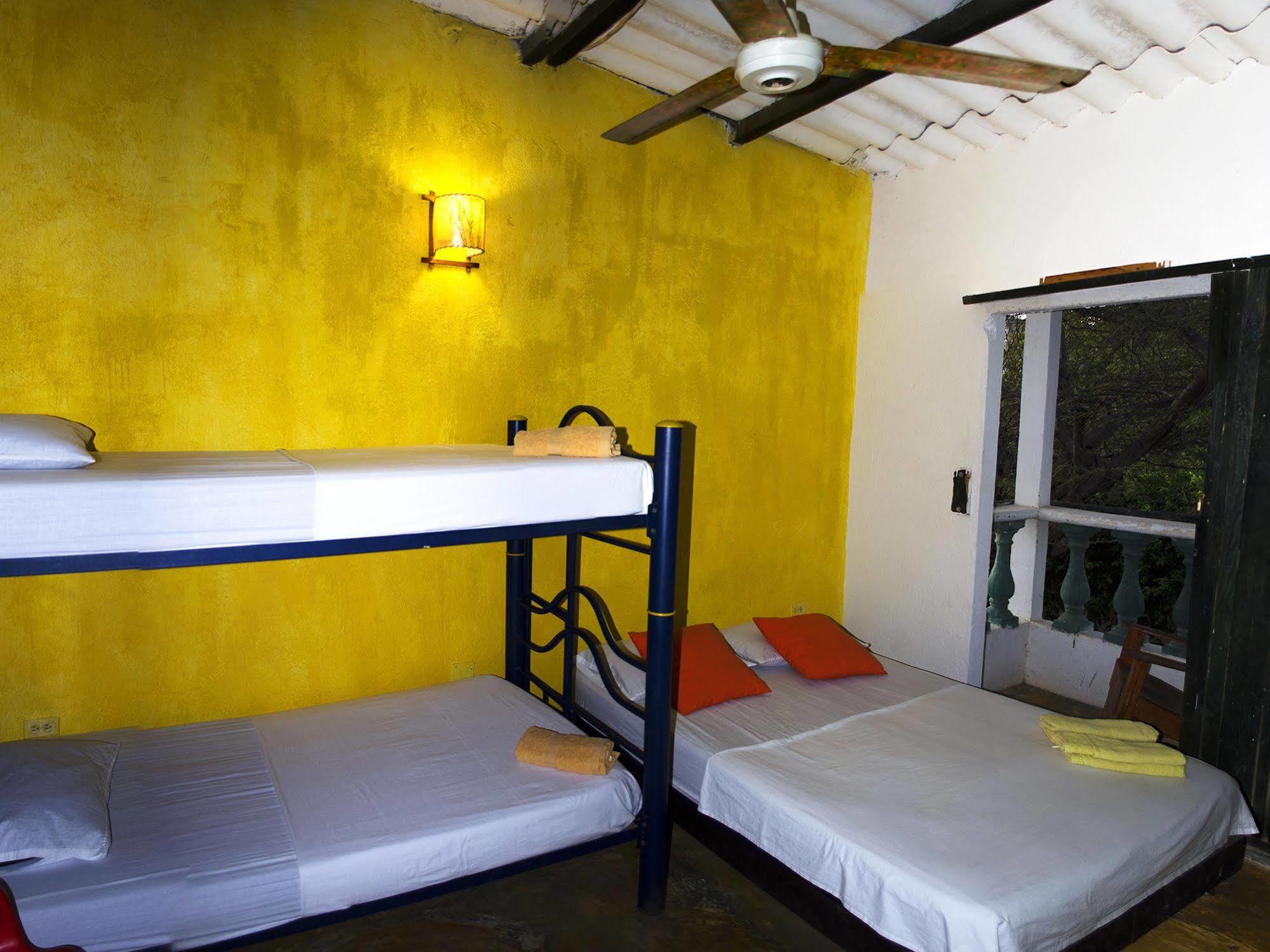 Hostel Villa Mary Taganga Esterno foto